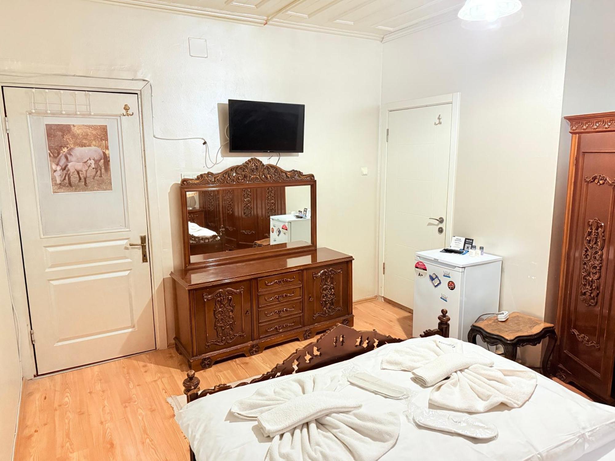 Oez Butik Otel Antik Kent Myrleia Муданья Экстерьер фото