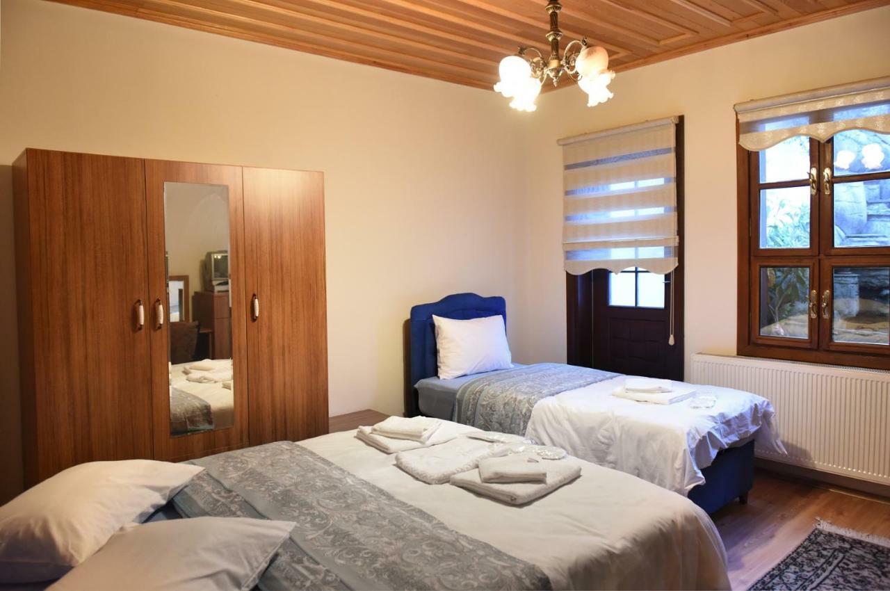 Oez Butik Otel Antik Kent Myrleia Муданья Экстерьер фото